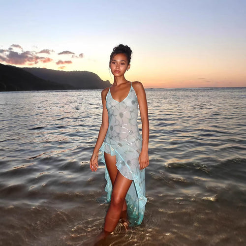 Damen Strandkleid mit transparentem Finish und asymmetrischem Saum EB