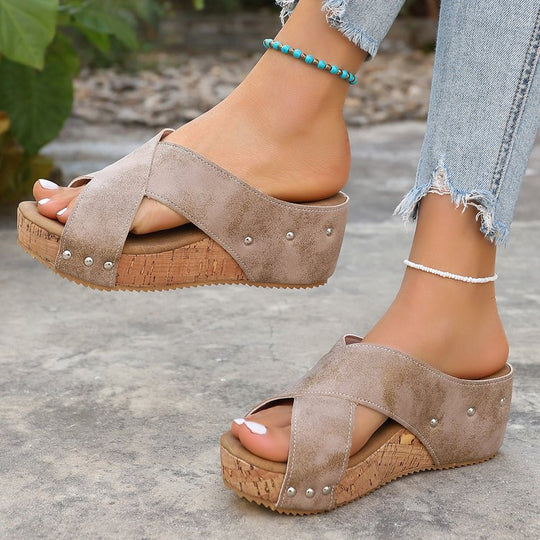 Damen Wedge-Pantoletten mit geflochtenem Riemendesign und komfortablem Fußbett EB
