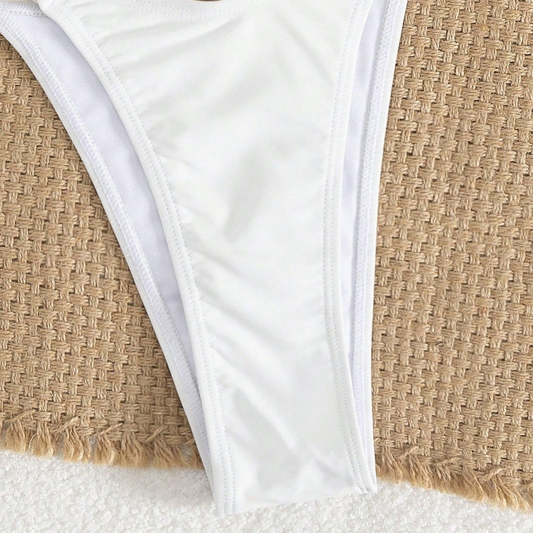 Damen Triangel-Bikini mit eleganten Rüschen EB