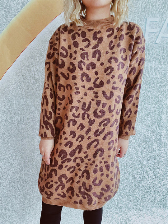 Damen Grobstrickkleid im modernen Leopardenmuster EB