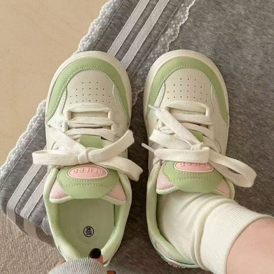 Damen Sportliche Sneakers mit atmungsaktiver Mesh-Oberfläche und dämpfendem Sohlenprofil EB