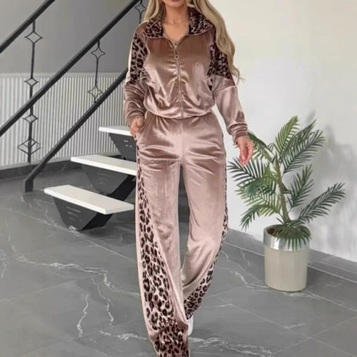 Damen Sportlicher Lounge-Anzug mit elegantem Leoprint EB