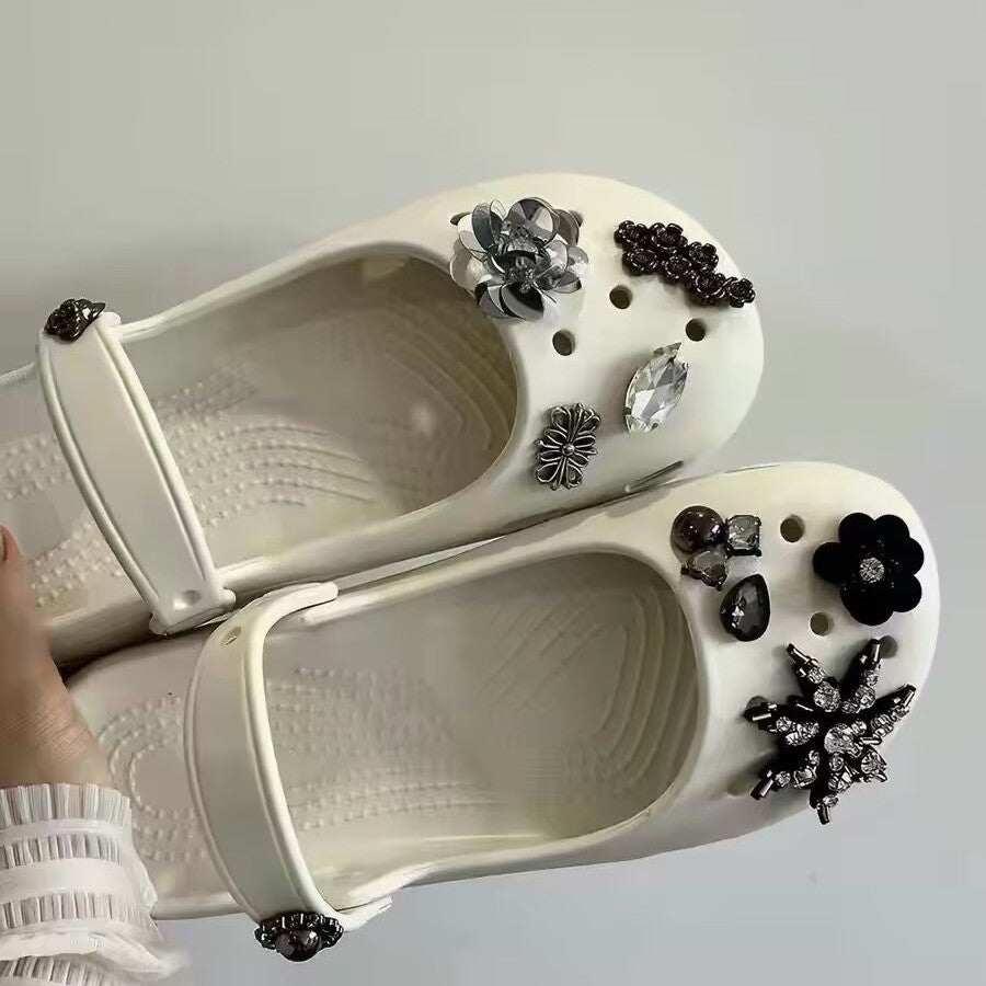 Damen modische Clogs mit funkelnden Dekorelementen EB