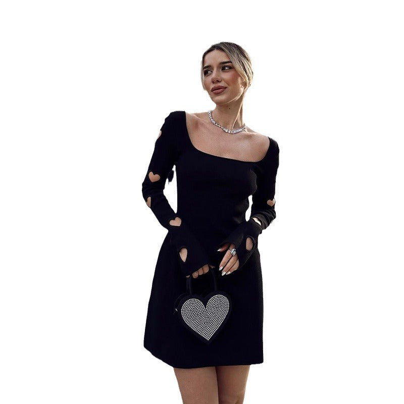 Damen Minikleid mit Herz-Details und asymmetrischem Ausschnitt EB
