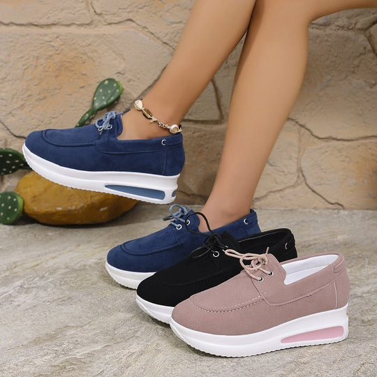 Damen Bequeme Slip-On Sneaker im eleganten Mokassinstil EB
