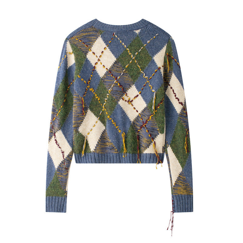 Damen Modische Strickjacke mit Zopfmuster und dekorativer Stickerei EB
