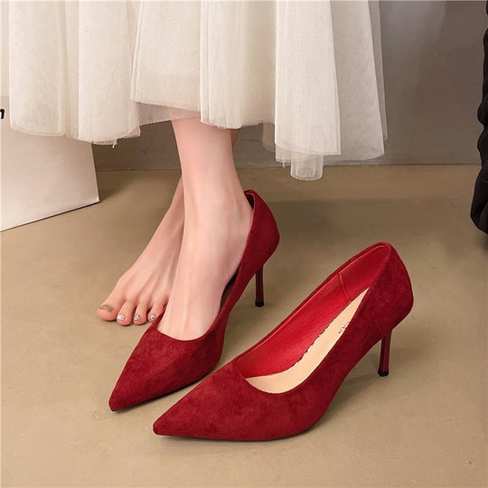 Damen klassische High Heels aus samtigem Material mit elegantem Schnitt EB