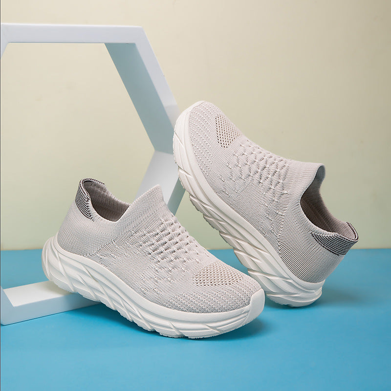 Damen Sportliche Sneaker mit atmungsaktivem Strickoberteil und dämpfender Sohle EB