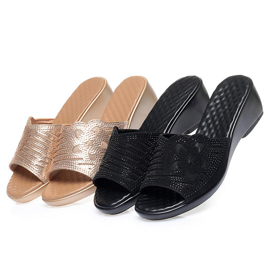 Damen Fashion Sandalen mit modischer Blütenapplikation und komfortablem Plateau EB
