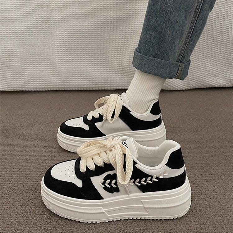 Damen Sneakers mit modischem Design und bequemem Plateau EB