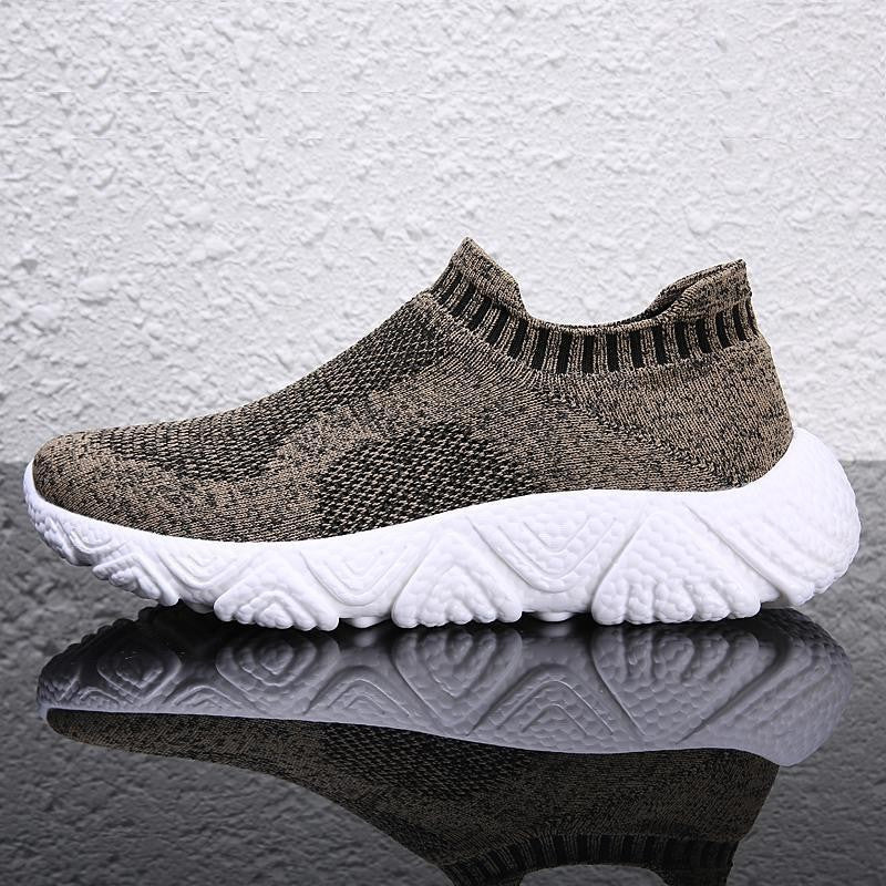 Damen Bequeme Slip-On Sneakers mit flexiblen Sohlen und atmungsaktivem Obermaterial EB