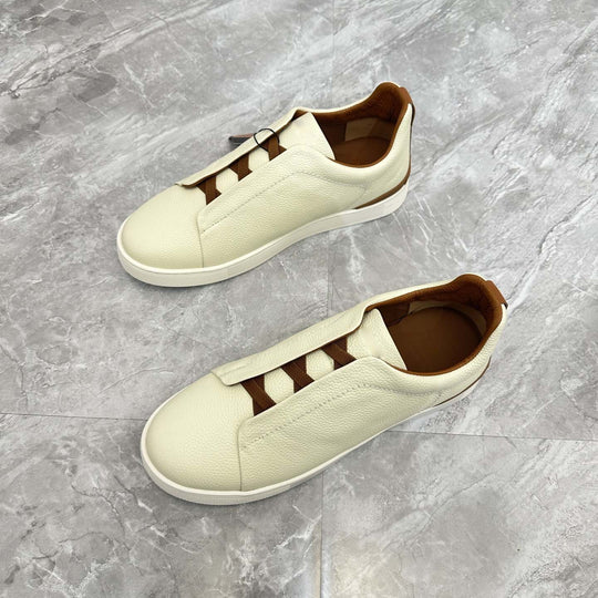 Damen Slip-On Sneakers mit eleganter Lederstruktur und rutschfester Sohle EB