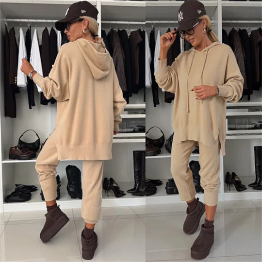 Damen oversized Kapuzenpullover und tapered Jogger Lounge-Set EB