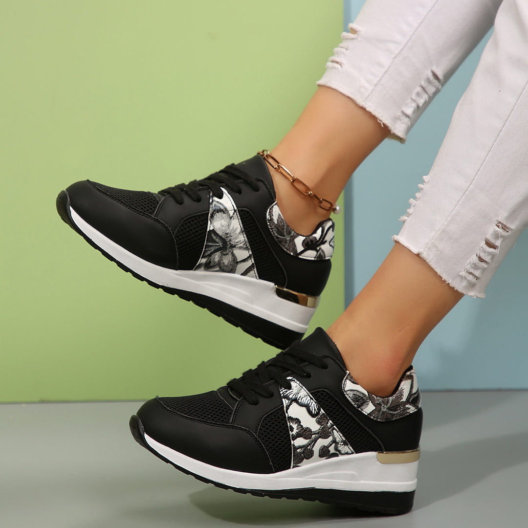 Damen sportive Sneaker mit floralen Akzenten EB