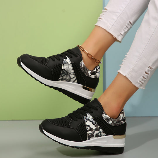 Damen sportive Sneaker mit floralen Akzenten EB