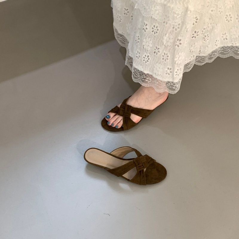 Damen offene Mules mit zarten Riemen und dekorativer Schleife EB