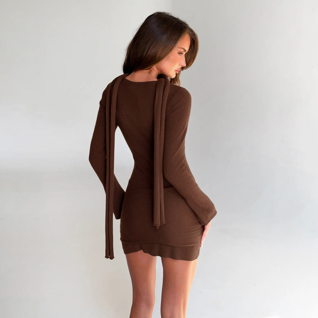 Damen nan figurbetontes Rippenstrick-Minikleid mit Knotendetail, integrierter Schlaufe und Halstuch EB