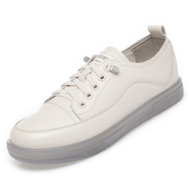 Damen Sneaker aus hochwertigem Kunstleder mit rutschfester Sohle EB