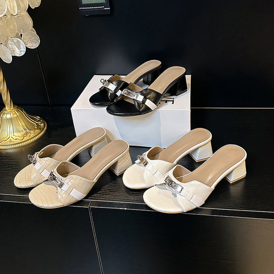 Damen Elegante Sandalen mit strukturiertem Obermaterial und modischem Blockabsatz EB