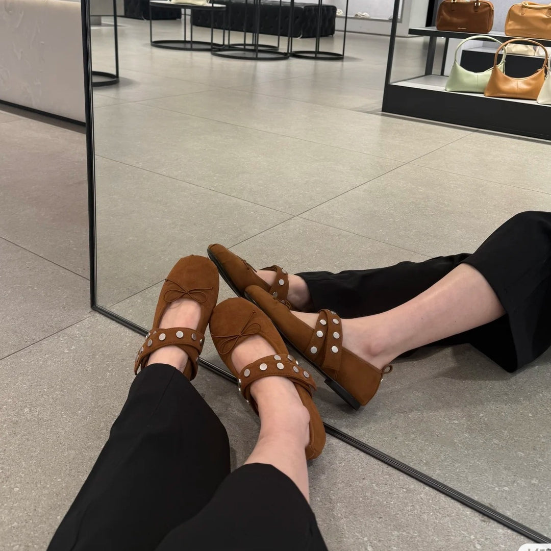 Damen Mokassins mit dekorativen Punkte und komfortablem Riemendesign EB