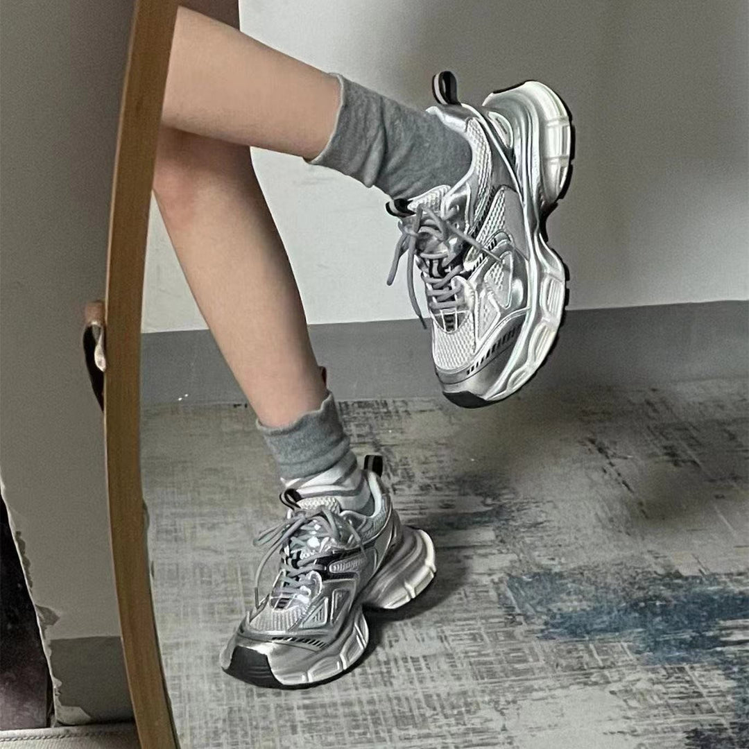 Damen Sportliche Laufschuhe mit atmungsaktiver Mesh-Oberfläche und dämpfender Sohlenkonstruktion EB
