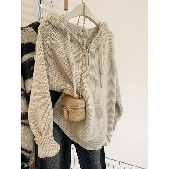 Damen lässiger Kapuzenpullover mit strukturiertem Rippdesign und sinnlichem Reißverschluss EB