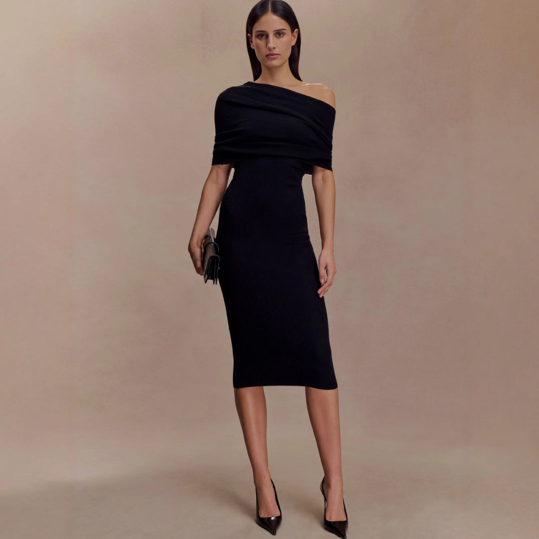 Damen elegantes Strickkleid mit off-shoulder Design EB