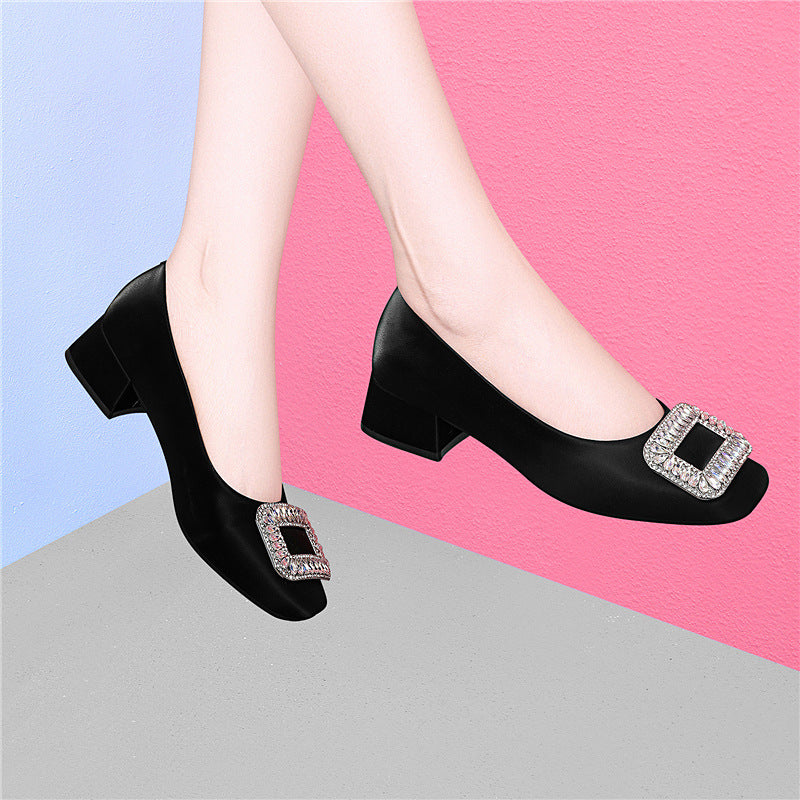 Damen Elegante Slingback Heels mit funkelndem Schmuckdetail EB