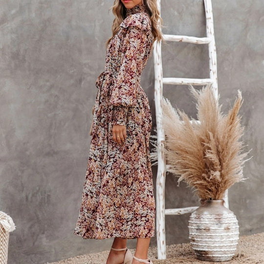 Damen Maxikleid mit Rüschen und eleganten floralem Muster EB