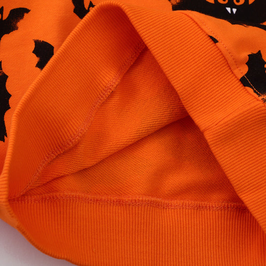 Jungen Sweatshirt mit fröhlichem Fledermaus- und Halloween-Design EB