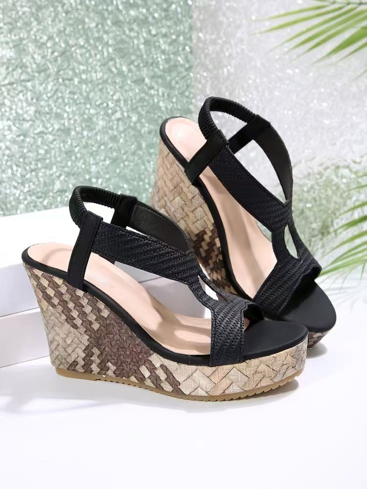 Damen Wedge-Sandalen mit geflochtener Oberfläche und komfortabler Fußbettung EB