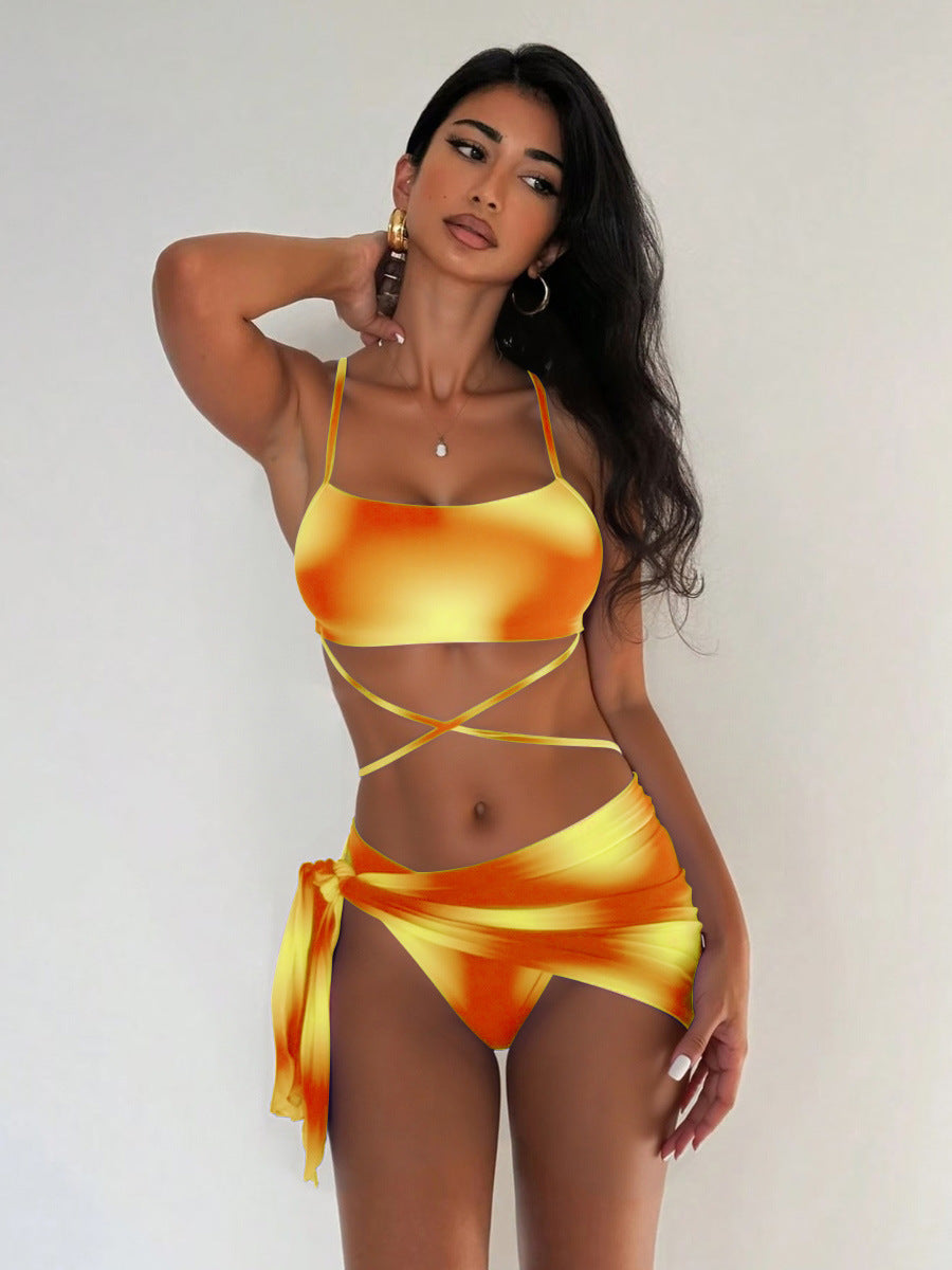 Damen Bikini-Set mit innovative Wickelrock und modischen Bindebändern EB