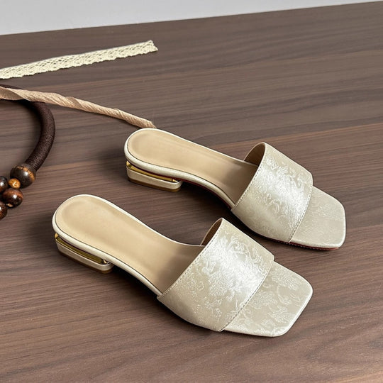Damen Bestickte Brokat‑Mules mit quadratischer Zehenpartie und niedrigem geformtem Blockabsatz EB