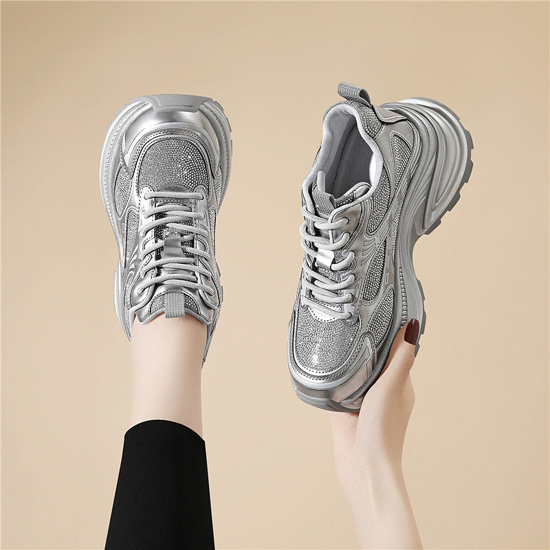 Damen Sportliche Sneaker mit modernen Akzenten EB