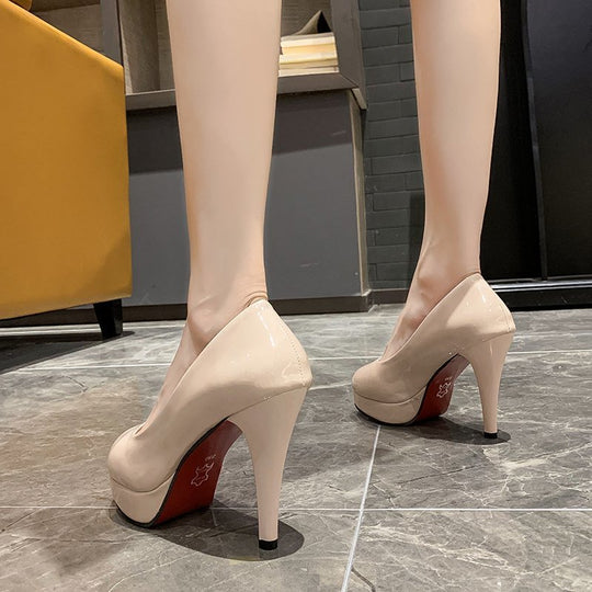 Damen Glamouröse Plateau-Pumps mit hochglänzendem Finish und elegantem Design EB