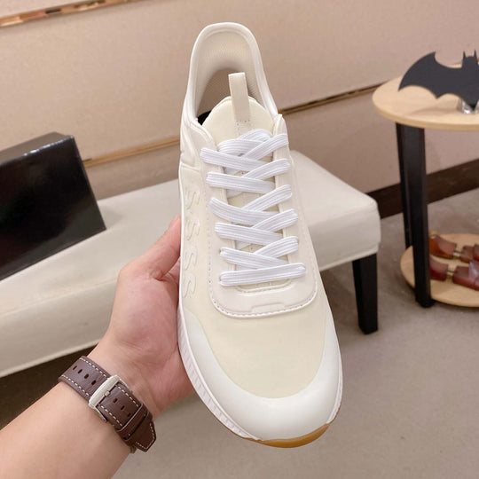 Damen Sportliche Lauf-Sneaker mit rutschfester Sohle und atmungsaktivem Obermaterial EB