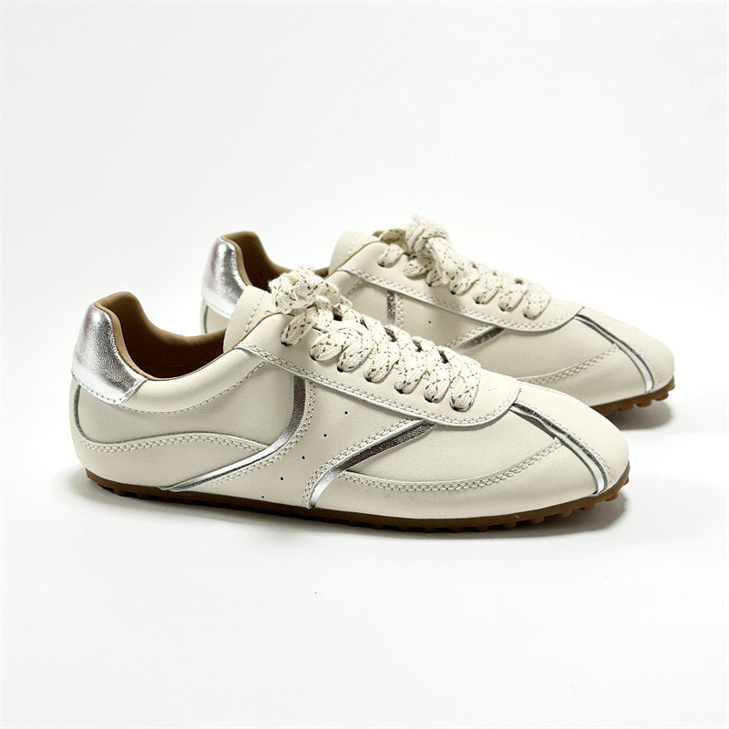 Damen Sportliche Lifestyle Sneakers mit elegantem Glanz EB