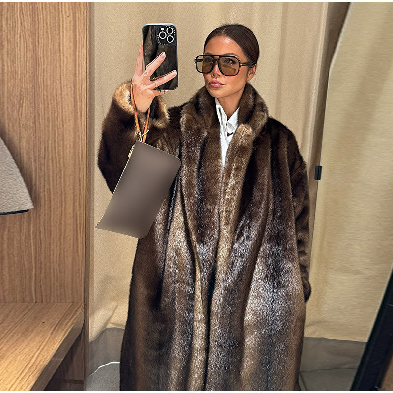 Damen luxuriöser Kunstpelzmantel mit elegantem Schnitt EB