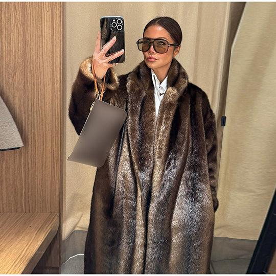 Damen luxuriöser Kunstpelzmantel mit elegantem Schnitt EB