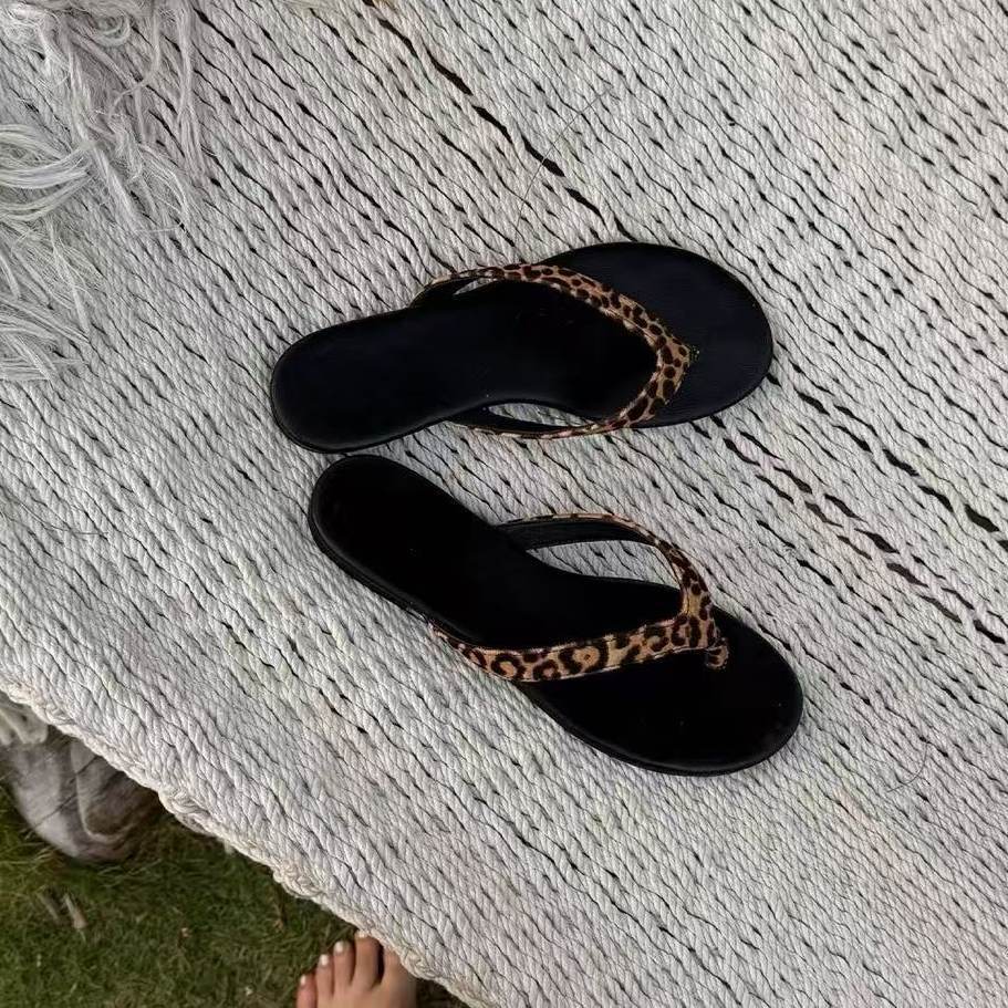 Damen Zehentrenner-Sandalen mit minimalistischem Design und ergonomischem Fußbett EB