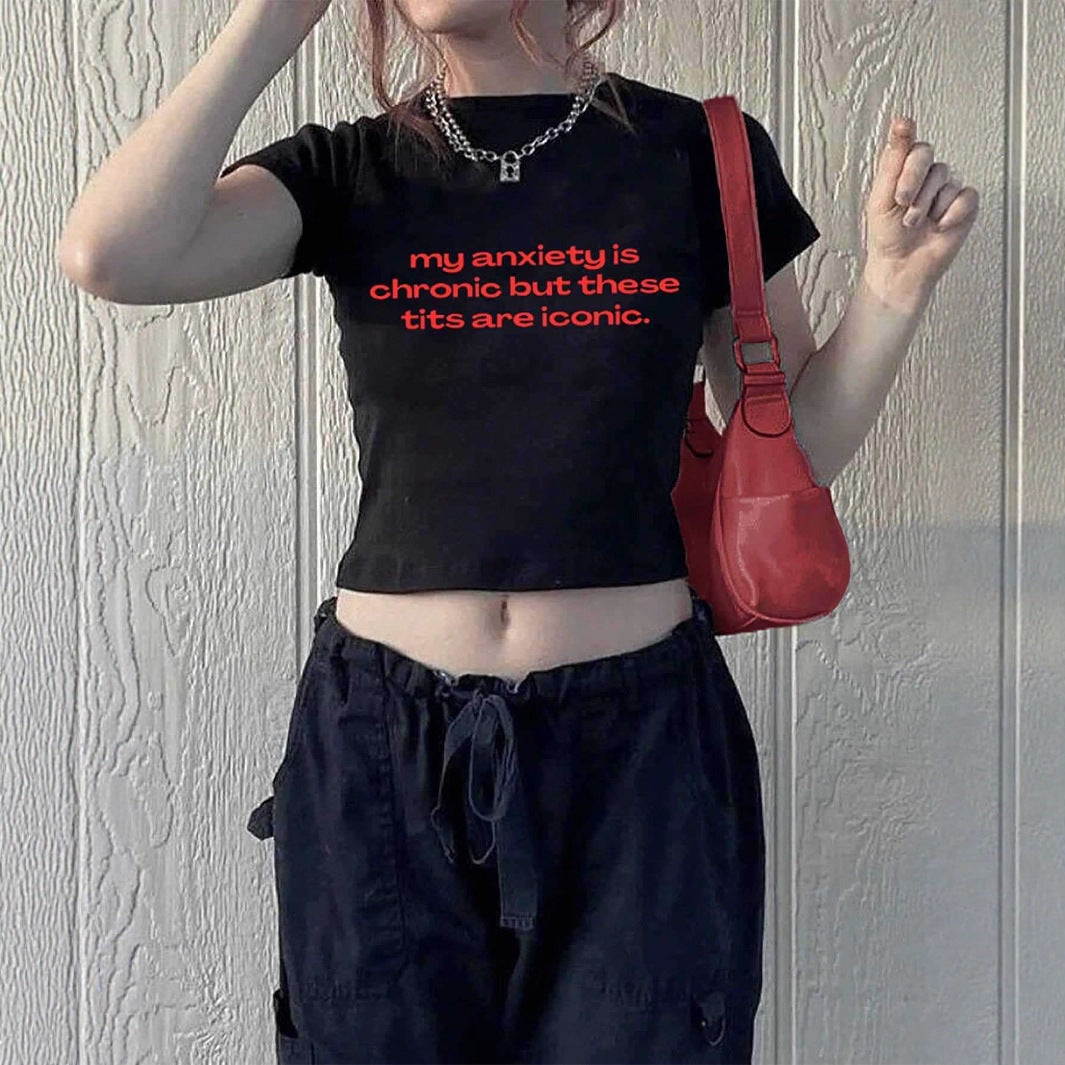 Damen Crop-T-Shirt mit inspirierendem Schriftzug und figurbetontem Schnitt EB