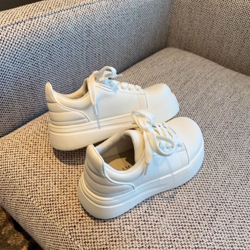 Damen Chunky Sneakers mit bequemer Plattform und stylischem Design EB