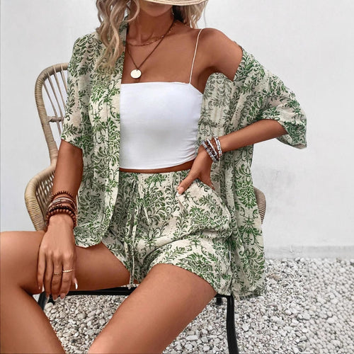 Damen lässiges Sommer-Outfit mit floralem Muster EB