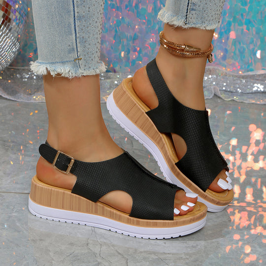 Damen Wedge-Sandalen mit perforiertem Obermaterial und verstellbarem Riemen EB