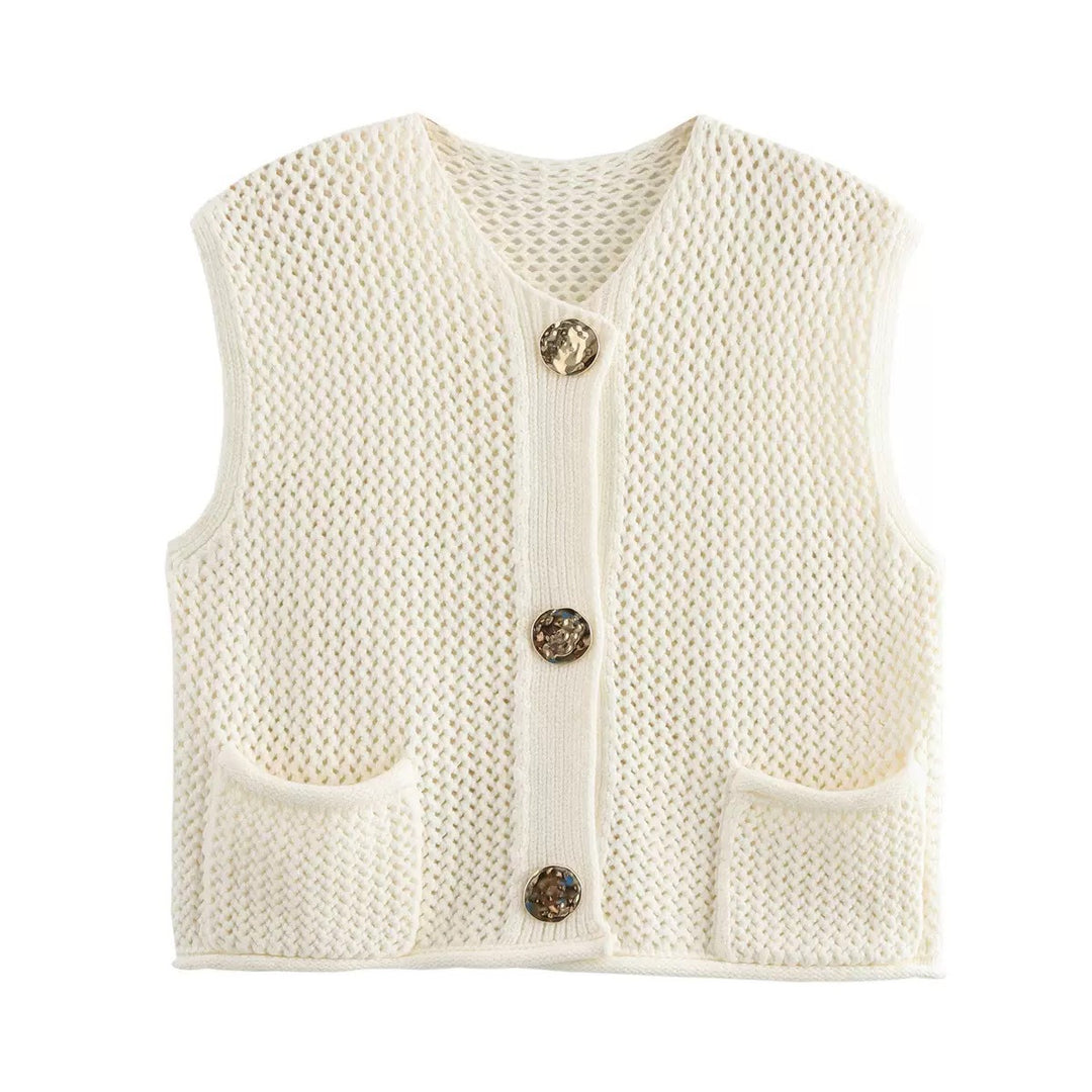 Damen gehäkelte Strickweste mit großen Zierknöpfen und Aufsatztaschen EB