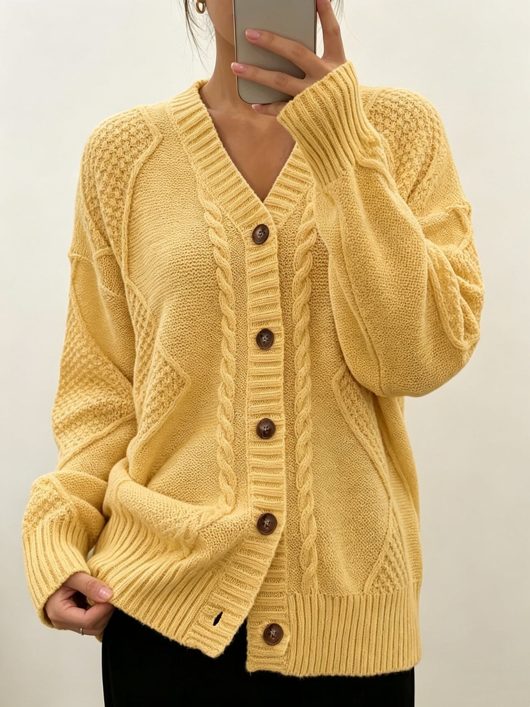 Damen Oversize Strickcardigan mit Zopf- und Strukturdetails EB