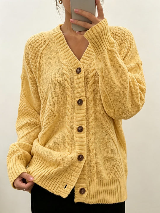 Damen Oversize Strickcardigan mit Zopf- und Strukturdetails EB