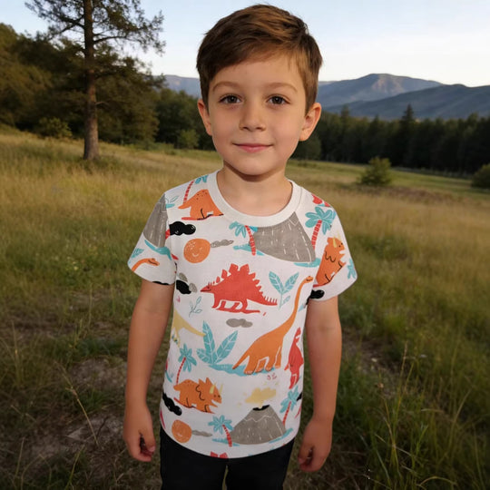 Jungen T-Shirt mit lebhaftem Dinosaurier-Motiv EB