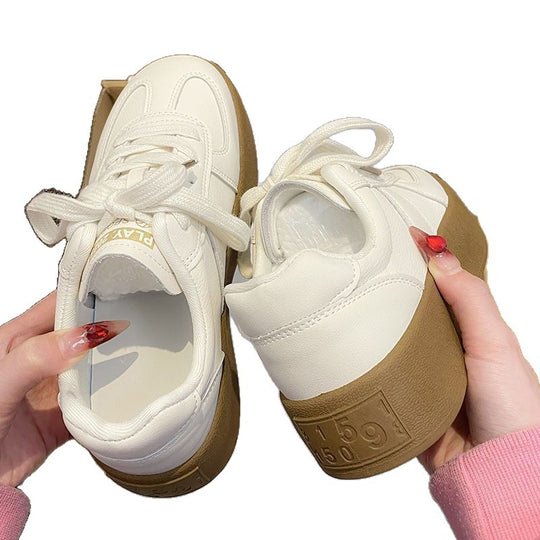 Damen Sportliche Sneakers mit rutschfester Gummisohle und atmungsaktiver Oberflächenstruktur EB