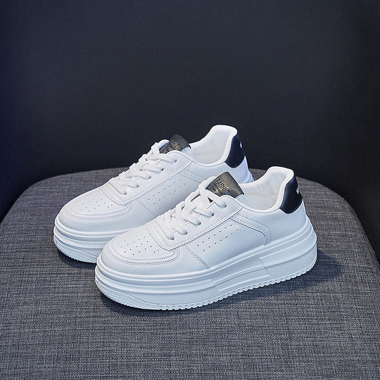 Damen Sneakers im sportlich-eleganten Design mit dicker Plateausohle EB